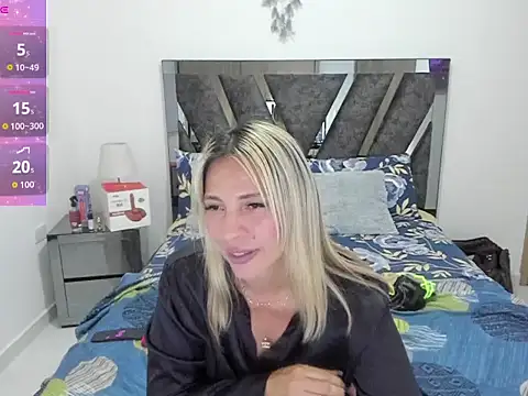 CamilaBliss online show from November 17, 8:03 pm