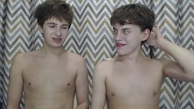 Snapshot of hornybadbunny chatting on November 25, 12:32 am hornybadbunny online show from November 25, 12:32 am