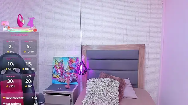 IRENNEBLAZER online show from February 28, 12:44 am