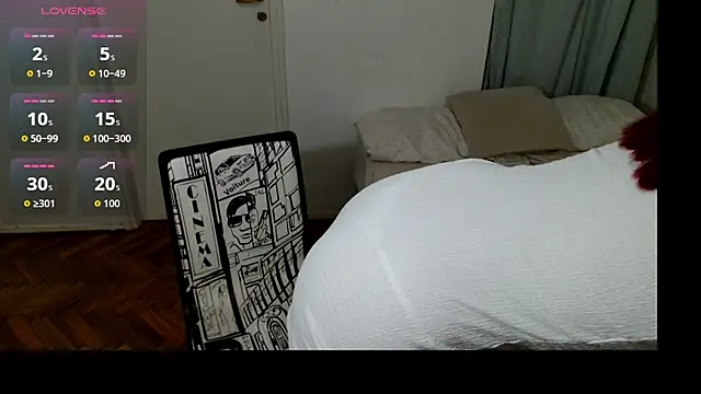 ashleyhothot online show from February 11, 4:12 pm