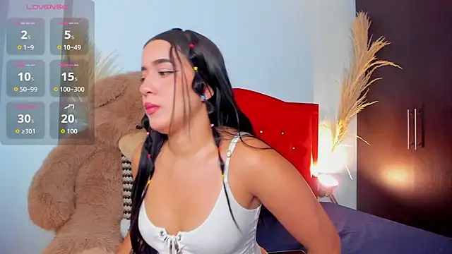 Amy Leah online show from May 11, 2:12 pm