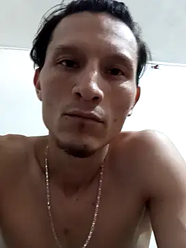 Snapshot of xXAndreyAndMariaXx chatting on November 17, 6:57 pm xXAndreyAndMariaXx online show from November 17, 6:57 pm