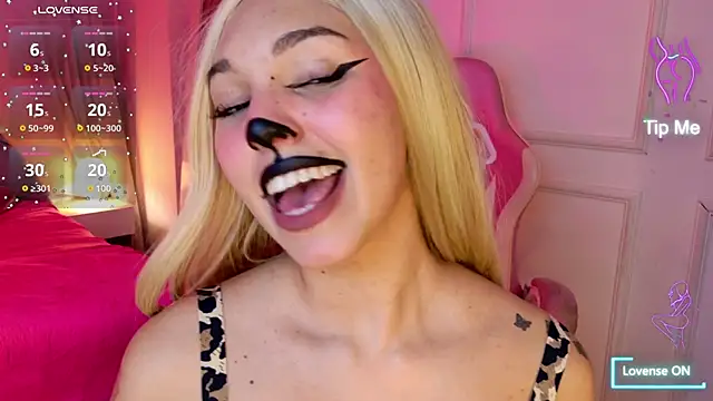 Lynaa love online show from November 18, 8:57 pm