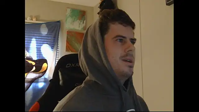 JayAmaze online show from February 9, 4:44 pm