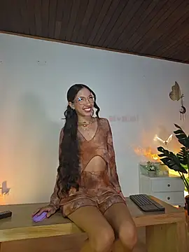 selene starkk online show from July 3, 1:23 am