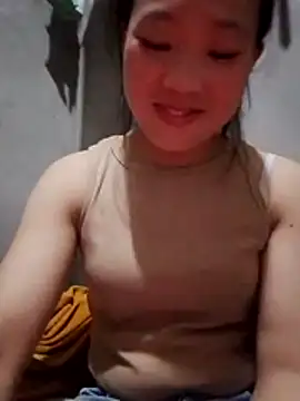 Snapshot of Yumiik2kk chatting on November 17, 11:38 am Yumiik2kk online show from November 17, 11:38 am