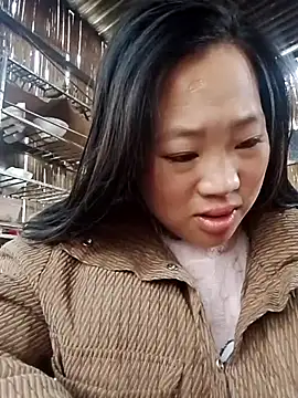 Snapshot of Yumiik2kk chatting on November 20, 1:17 am Yumiik2kk online show from November 20, 1:17 am