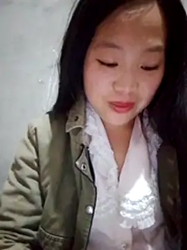 Snapshot of Yumiik2kk chatting on November 27, 11:34 am Yumiik2kk online show from November 27, 11:34 am