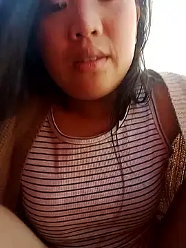 Snapshot of Yumiik2kk chatting on November 30, 6:28 am Yumiik2kk online show from November 30, 6:28 am