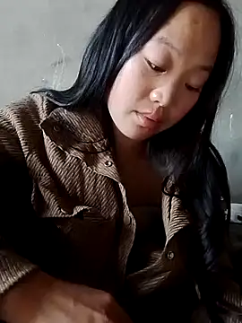 Snapshot of Yumiik2kk chatting on December 1, 7:13 am Yumiik2kk online show from December 1, 7:13 am