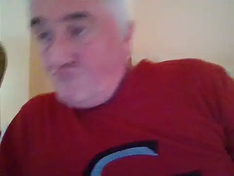 Snapshot of Cumlover5534 chatting on February 1, 2:24 pm Cumlover5534 online show from February 1, 2:24 pm