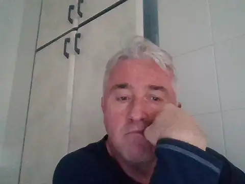 Snapshot of Cumlover5534 chatting on February 10, 12:18 pm Cumlover5534 online show from February 10, 12:18 pm