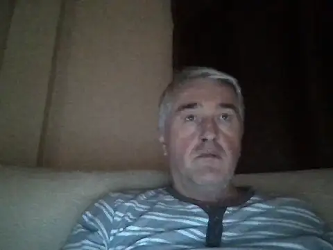 Snapshot of Cumlover5534 chatting on November 30, 9:24 am Cumlover5534 online show from November 30, 9:24 am