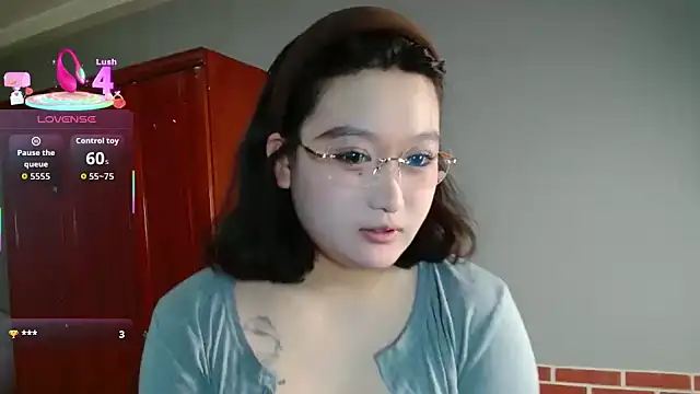 Snapshot of sallybing chatting on November 21, 9:41 am sallybing online show from November 21, 9:41 am