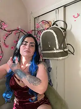 ValayaNoire online show from February 9, 6:56 pm