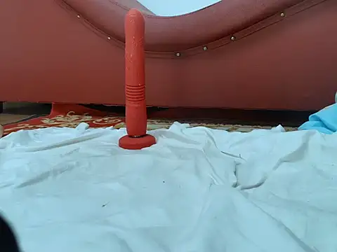 Tiny-122 online show from March 15, 8:42 am