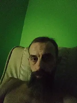 Snapshot of on42cmg chatting on February 1, 9:57 pm on42cmg online show from February 1, 9:57 pm