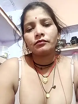 Snapshot of Rona_cut chatting on November 8, 10:15 am Rona cut online show from November 8, 10:15 am