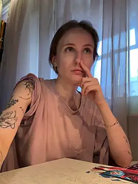 Snapshot of oceaneyes_lilu chatting on November 30, 12:20 pm oceaneyes lilu online show from November 30, 12:20 pm