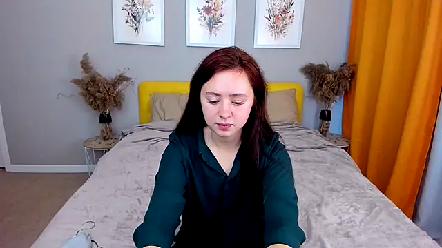 Snapshot of ReginaLorey chatting on November 11, 8:03 am ReginaLorey online show from November 11, 8:03 am