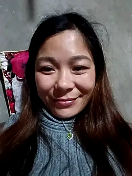 Lyla john online show from February 9, 1:37 pm