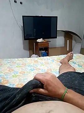 Snapshot of Lupercinio chatting on November 14, 8:40 pm Lupercinio online show from November 14, 8:40 pm