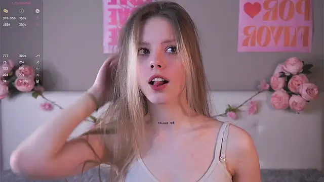 Snapshot of TiffinyMergist chatting on November 28, 7:16 pm TiffinyMergist online show from November 28, 7:16 pm