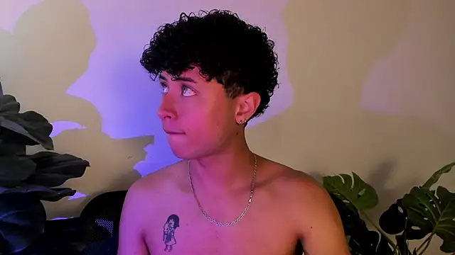 Snapshot of Noah_dupont_ chatting on November 10, 11:53 am Noah dupont online show from November 10, 11:53 am