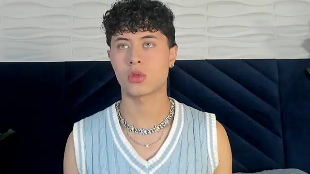 Snapshot of Noah_dupont_ chatting on November 29, 11:57 am Noah dupont online show from November 29, 11:57 am