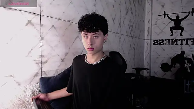 Snapshot of Noah_dupont_ chatting on December 2, 11:59 am Noah dupont online show from December 2, 11:59 am