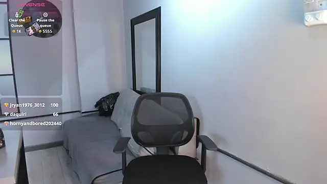 Snapshot of Noah_dupont_ chatting on December 14, 11:48 am Noah dupont online show from December 14, 11:48 am