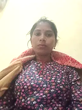 Snapshot of Veshali_Love143 chatting on November 23, 11:48 pm Veshali Love143 online show from November 23, 11:48 pm