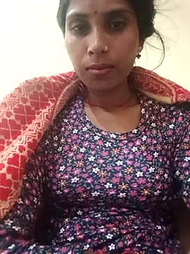 Snapshot of Veshali_Love143 chatting on November 26, 3:46 pm Veshali Love143 online show from November 26, 3:46 pm