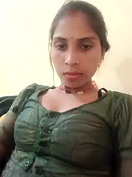 Snapshot of Veshali_Love143 chatting on December 5, 7:06 am Veshali Love143 online show from December 5, 7:06 am