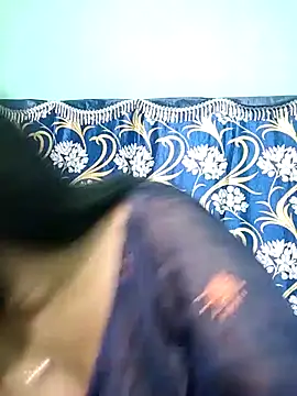 Snapshot of Honeya96 chatting on November 15, 6:04 pm Honeya96 online show from November 15, 6:04 pm