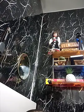 Snapshot of Saddamzaid1985 chatting on April 16, 5:47 pm Saddamzaid1985 online show from April 16, 5:47 pm