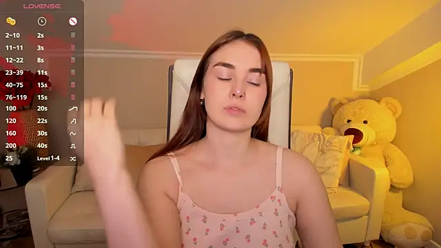 Snapshot of _cutie__angel_ chatting on November 24, 9:20 am cutie angel online show from November 24, 9:20 am