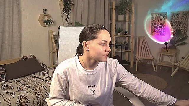 Snapshot of FrancescaCavaliere chatting on April 29, 6:39 am FrancescaCavaliere online show from April 29, 6:39 am