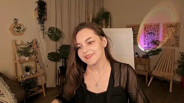 Snapshot of FrancescaCavaliere chatting on May 24, 9:03 am FrancescaCavaliere online show from May 24, 9:03 am