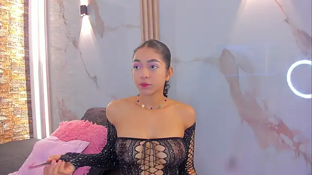 Snapshot of Aron_and_molly chatting on November 14, 12:04 pm Aron and molly online show from November 14, 12:04 pm