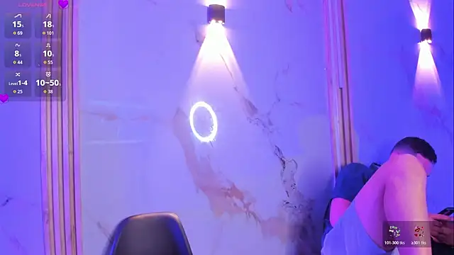 Snapshot of Aron_and_molly chatting on November 26, 11:55 am Aron and molly online show from November 26, 11:55 am