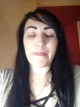 Snapshot of ArianaXFresh chatting on November 28, 11:13 am ArianaXFresh online show from November 28, 11:13 am