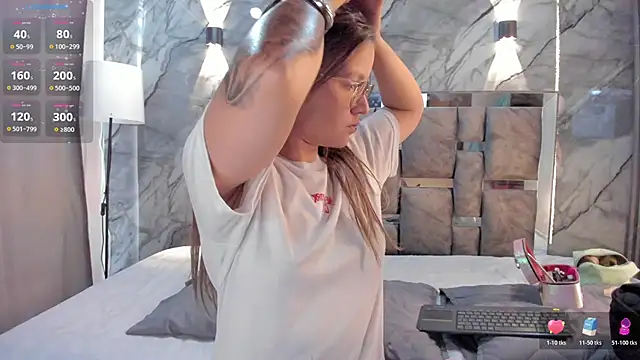 Samy and Allison online show from February 8, 7:17 pm