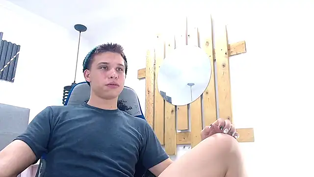 Liam York  online show from January 11, 4:28 am