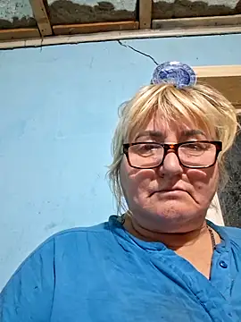 MilaTamila456 online show from December 2, 10:38 pm