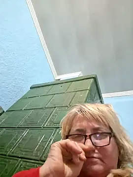 MilaTamila456 online show from December 3, 10:19 pm