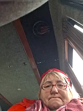 MilaTamila456 online show from December 14, 8:30 am