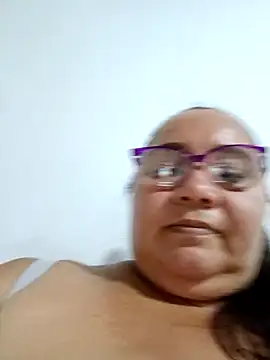 Snapshot of HotXXXgirl_01 chatting on November 13, 11:03 pm HotXXXgirl 01 online show from November 13, 11:03 pm