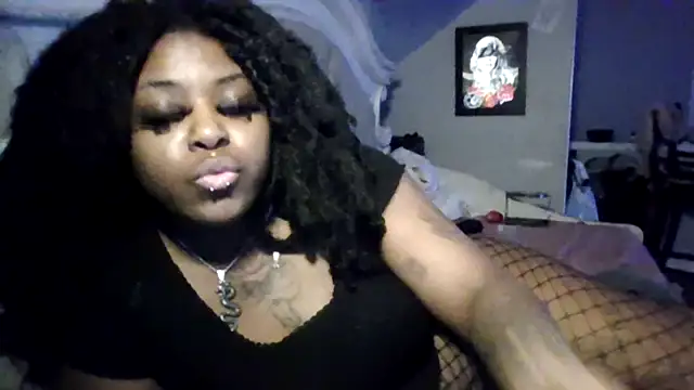 Snapshot of Dusaa_ chatting on December 1, 7:35 am Dusaa online show from December 1, 7:35 am