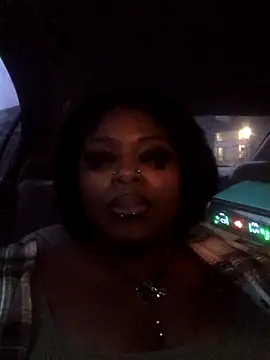 Snapshot of Dusaa_ chatting on December 13, 9:42 pm Dusaa online show from December 13, 9:42 pm